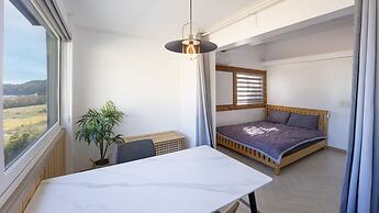 Namhae Jjhouse Pension