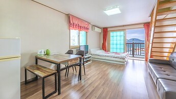 Geoje Evergreen&pinetree Pension