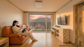 Gapyeong Applerotgi Pension