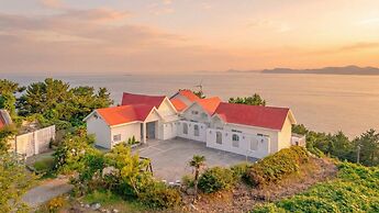 Namhae Baramundeok Pension