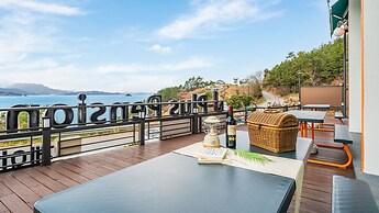 Yeosu Jplus A Pension