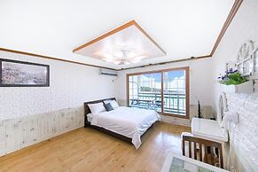 Ganghwa Ara Pension
