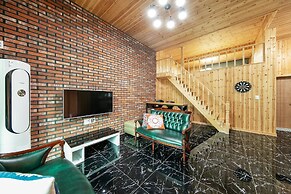 Gapyeong Twelve Pension