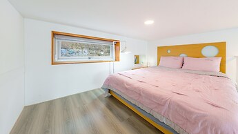 Yeosu Jplus Pension