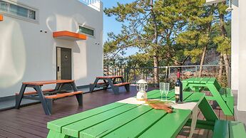 Yeosu Jplus Pension