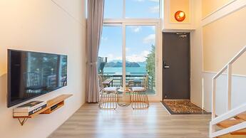 Yeosu Jplus Pension