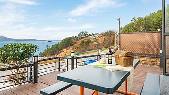 Yeosu Jplus Pension