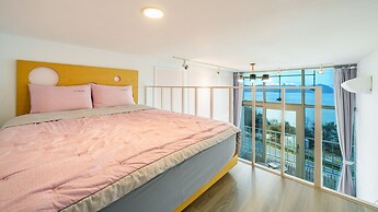 Yeosu Jplus Pension
