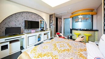 Yeosu King Pension Tel