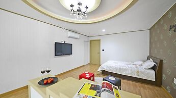 Tongyoung Macaio Pension