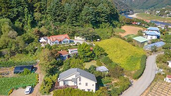 Hongcheon Lime Orange Pension