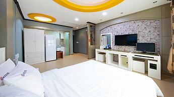 Yeosu The King Pension