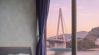 Yeosu Janggun Island Pension
