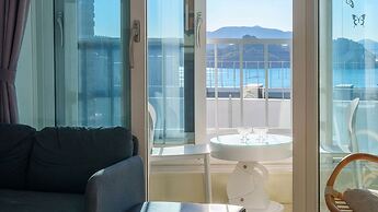 Yeosu Yegreena Spa Pension