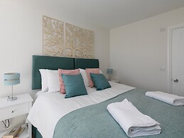 6 Albany Terrace