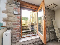 Castlewood Cottage