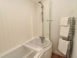Woodland View Lodge