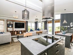 Fairway View 24