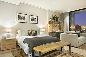 16 On Bree - Unit 2810