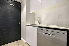 16 On Bree - Unit 2810
