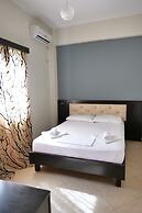 Privé City Hotel