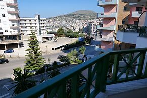 Privé City Hotel