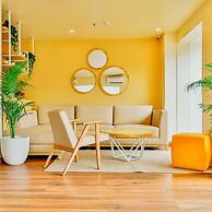 Bloom Hotel - Worli
