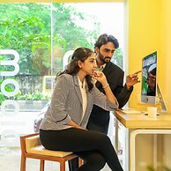 Bloom Hotel - Worli