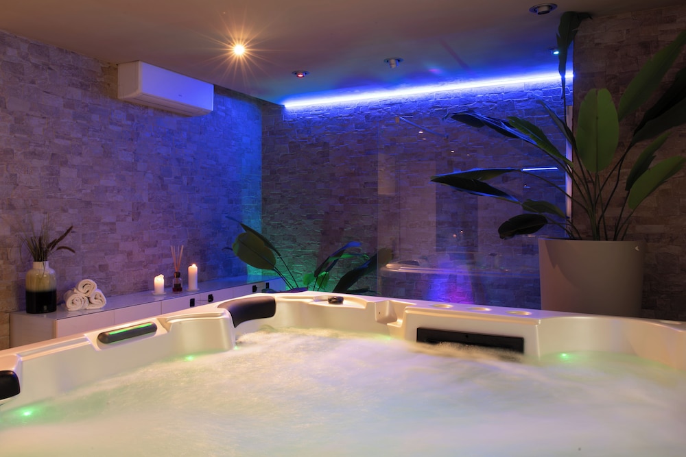 Boutique Hotel Aurora