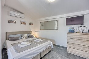 Honeymoon Suite Črni Kal