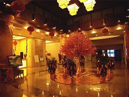 Dali Art Golf Hotel