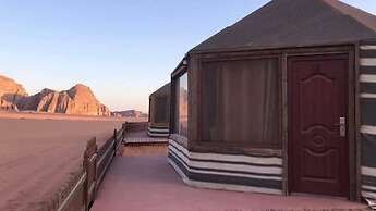 Yasmina Luxury Camp