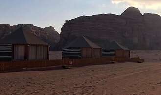 Yasmina Luxury Camp