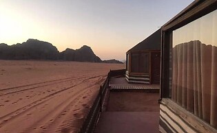 Yasmina Luxury Camp