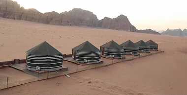 Yasmina Luxury Camp