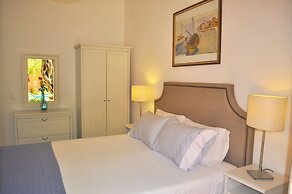 Holiday House Angelos on Agios Gordios Beach