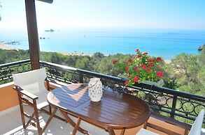 Studio Apartment Papadatos - Pelekas Beach, Corfu