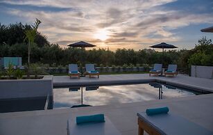 Eleanthi Modern Living