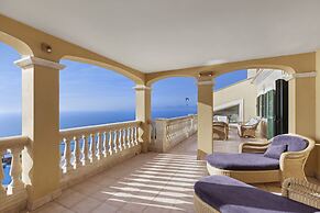 Luxury Villa Luna Suites frente al mar