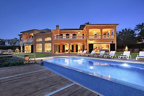 Luxury Villa Luna Suites frente al mar