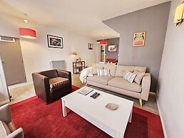 Maison de Ville Confortable Avec Cour Intérieure