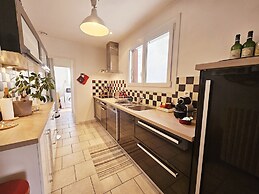 Maison de Ville Confortable Avec Cour Intérieure
