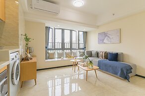 Bainianhui International Apartment