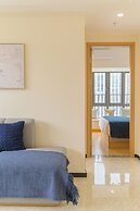 Bainianhui International Apartment