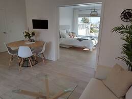 Coastal Apartment With sea Views