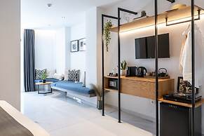 MELO Athens