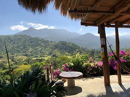 Moon Wind Tayrona Hostel by Rotamundos
