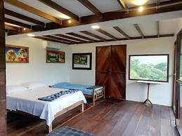 Moon Wind Tayrona Hostel by Rotamundos
