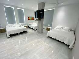 Hakuna Beach House