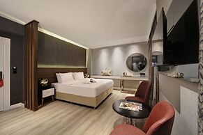 Dora Pera Hotel